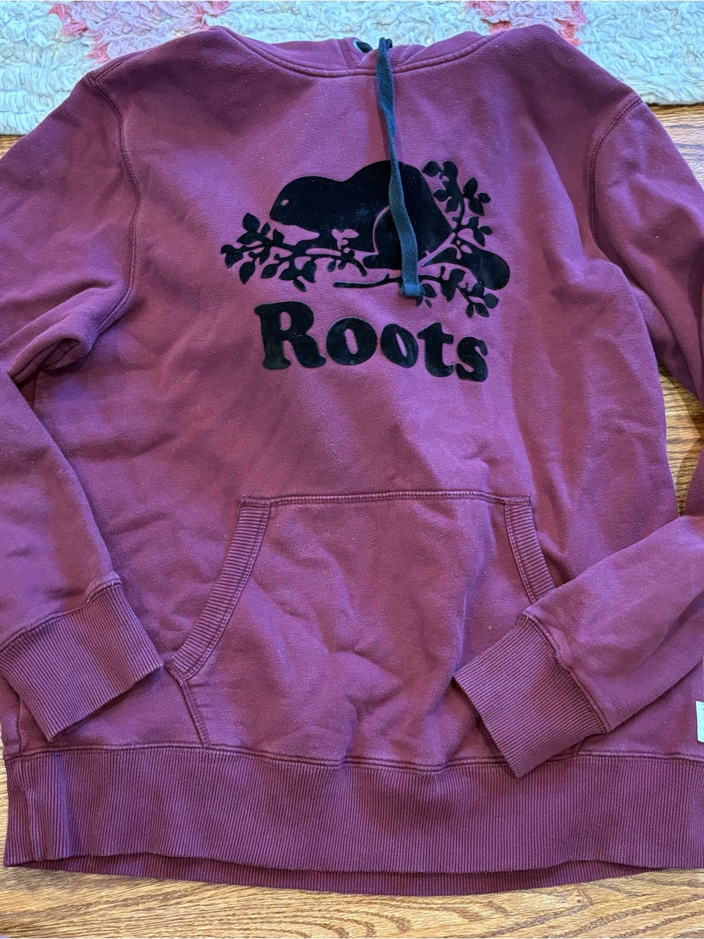 Roots Maroon Hoodie Medium
